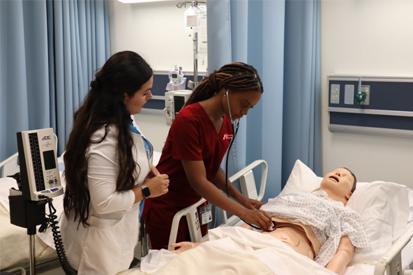 La Escuela de Enfermería de FVI ahora ofrece un programa de enfermería práctica