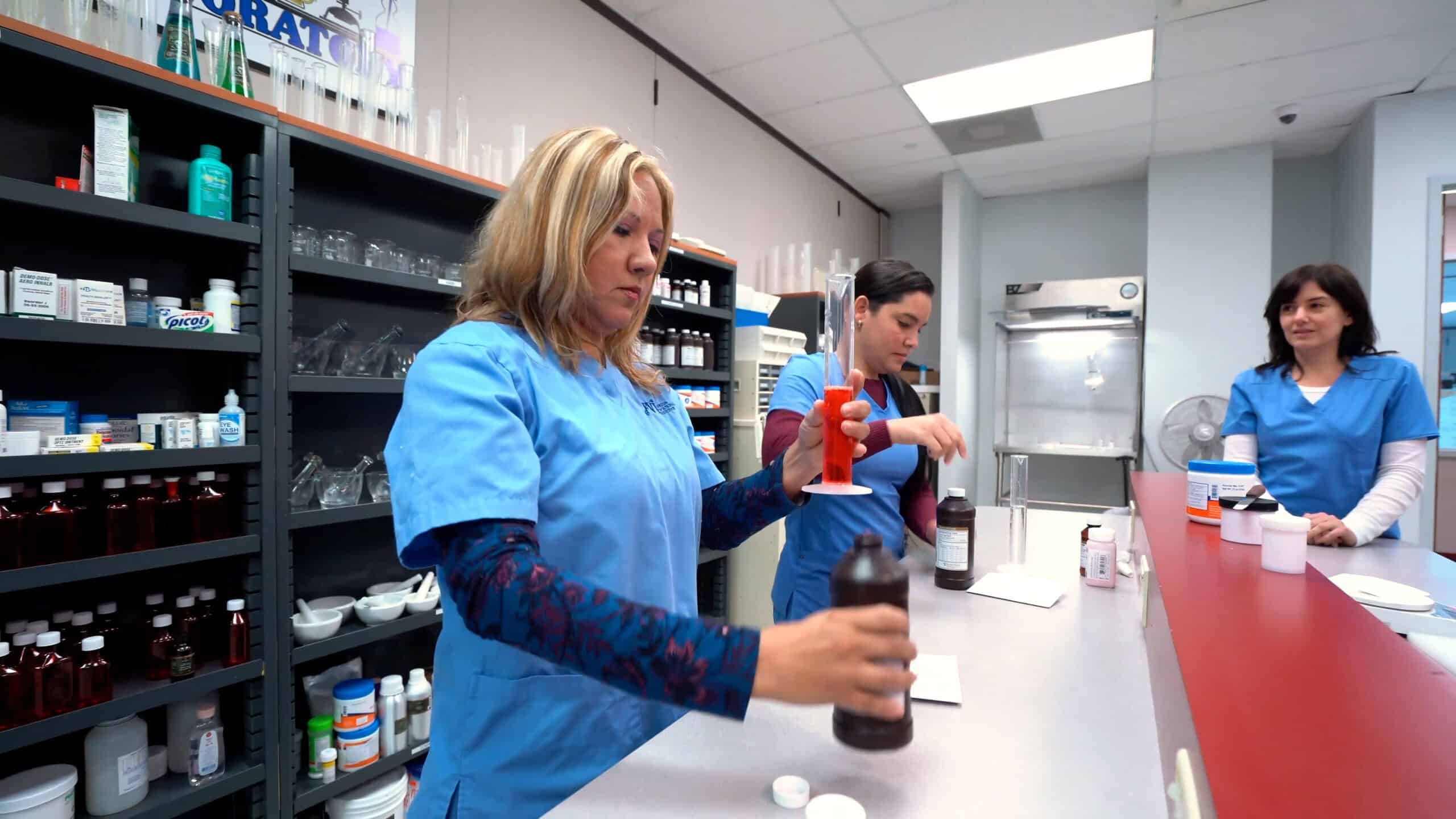 Is FVI’s Pharmacy Technician Training Program Right for You? Post Image